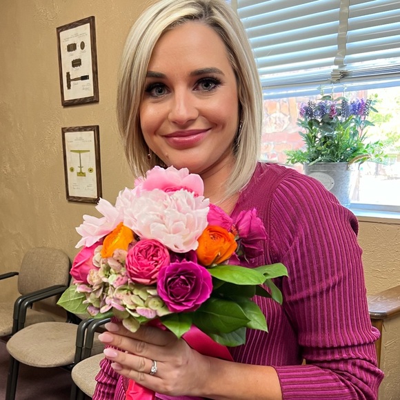 Meet your Posher, Katie - Picture 1 of 1